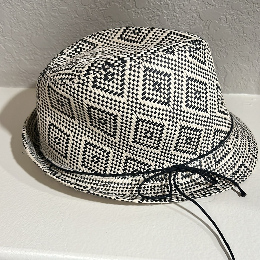 Summer fedora - Picture 2 of 6